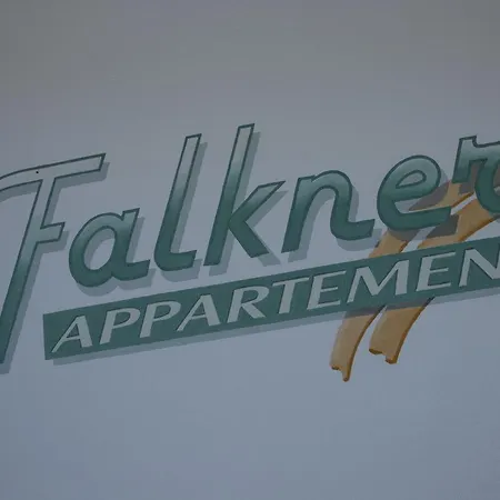 Falkner Cilli *