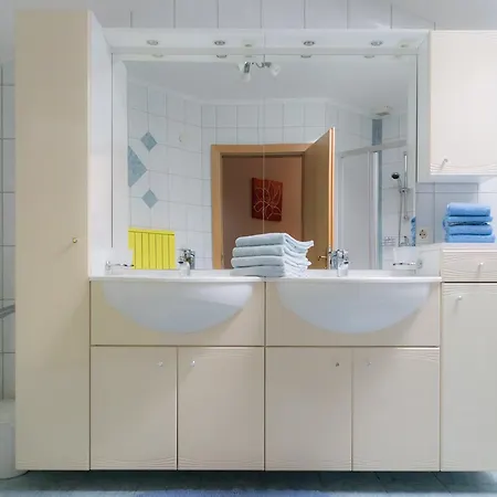 Apartamento Falkner Cilli *